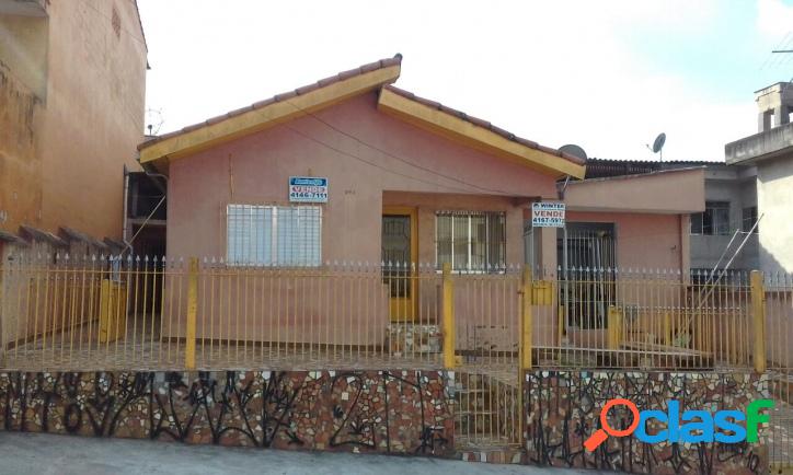 Imóvel Composto com 2 Casas - EXCELENTE LOCALIZAÇÃO