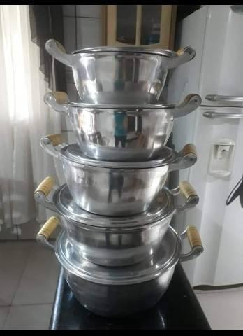 Jogo de panelas