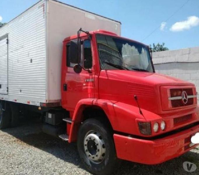 Mercedes Benz 1620