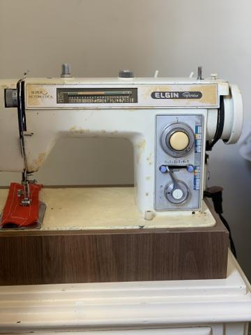Máquina costura elgin