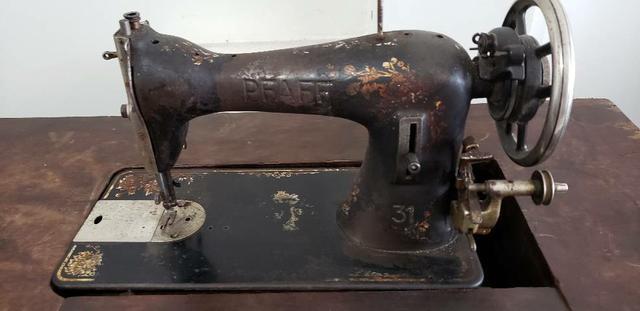Máquina de costura pfaff alemã com estrutura de ferro