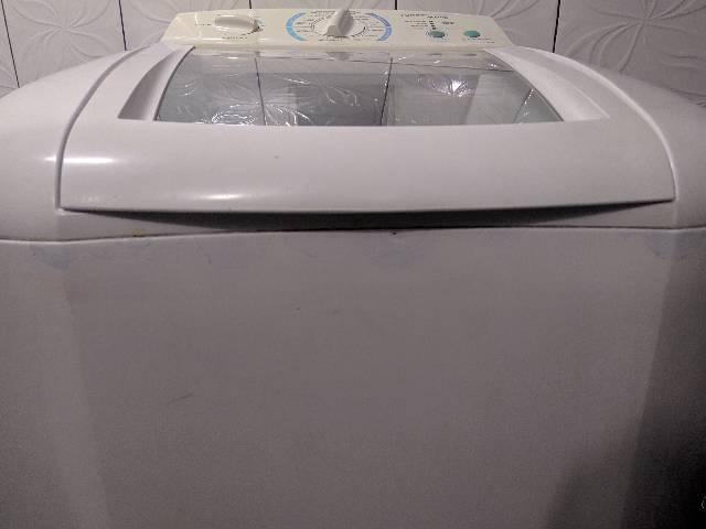Máquina de lavar Eletrolux 9 kg