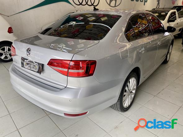 VOLKSWAGEN JETTA COMFORTLINE 2.0 T.FLEX 8V 4P TIPT. PRATA