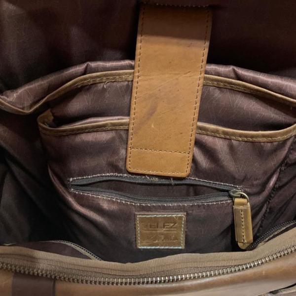 mochila de couro legítimo velez