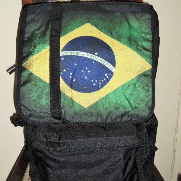 mochila northpak detroit br