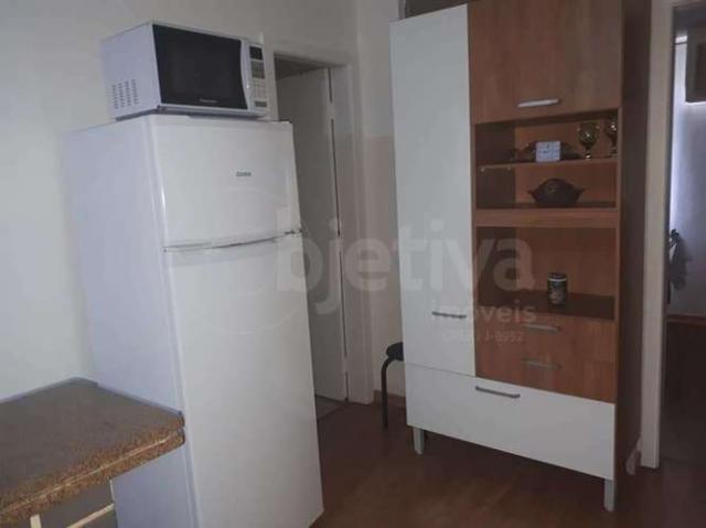 Apartamento com 1 quarto, 1 vaga, sem mobília, centro -