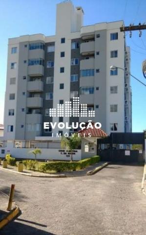 Apartamento para alugar com 2 dormitórios em Centro,