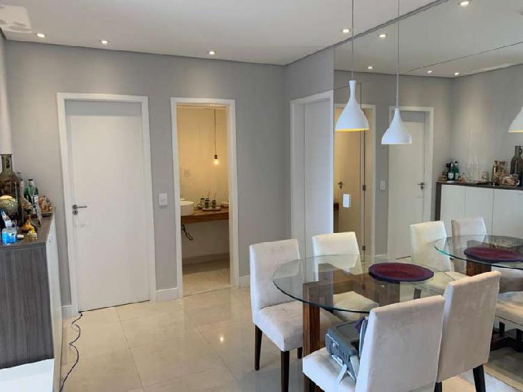 Apartamento para venda possui 81 metros quadrados com 3