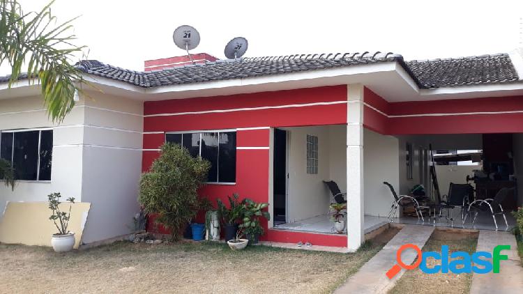 CASA COM KITNETS NO BAIRRO VILLAGE EM SORRISO-MT