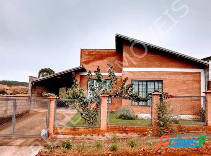 Casa com 2 dorms em Andradas - Andradas por 374 mil à venda