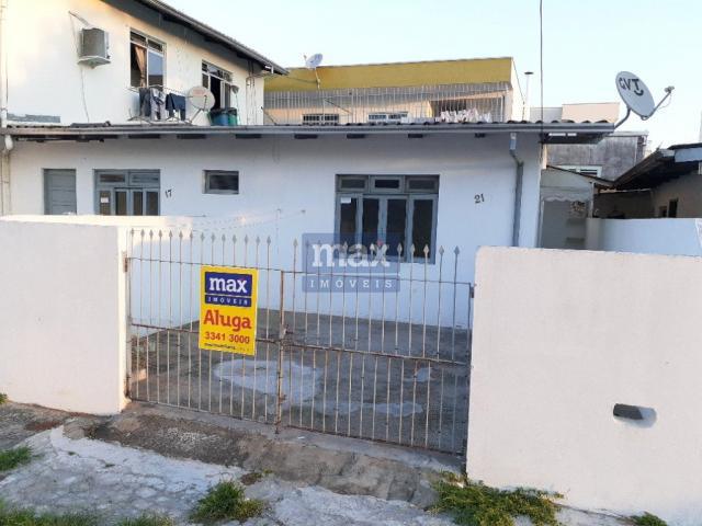 Casa para alugar com 2 dormitórios em Dom bosco, Itajaí