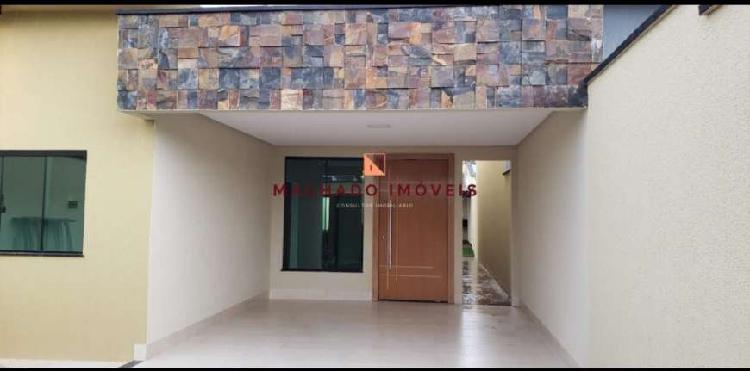 Casa para venda com 233 metros quadrados com 3 quartos em