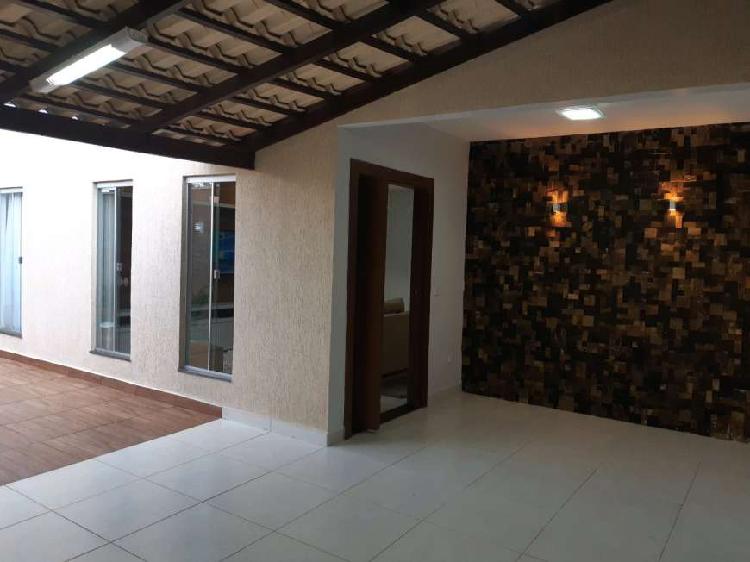 Casa reformada 3 quartos sendo 1 suíte com 165 m² no