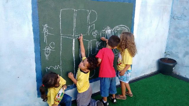 Centro de educação infantil alfabeto encantado