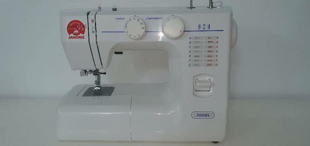 Maquina de Costura JANOME 2008S (220V) | Suporta uso com