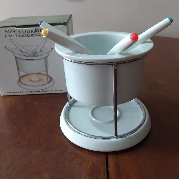 Mini aparelho de fondue de porcelana