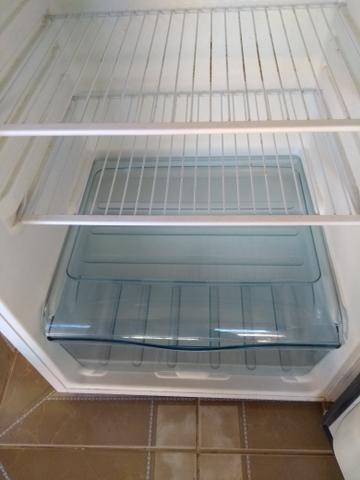 Refrigerador Electrolux 310L 110v