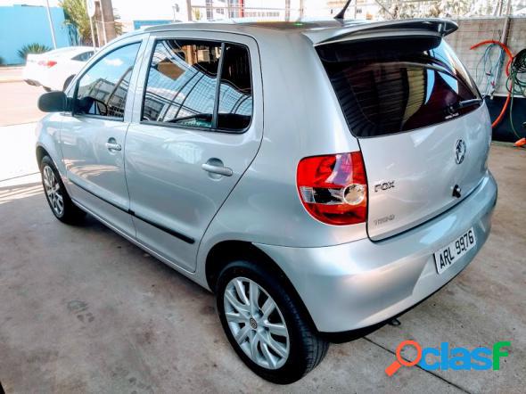 VOLKSWAGEN FOX 1.0 MI TOTAL FLEX 8V 5P PRATA 2010 1.0 FLEX