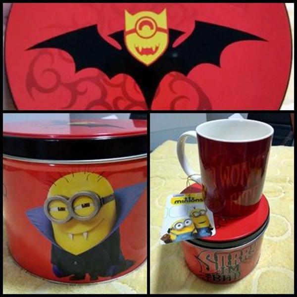 caneca + lata minions importada de porcelana com lata