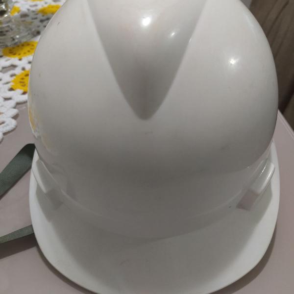 capacete de obra branco