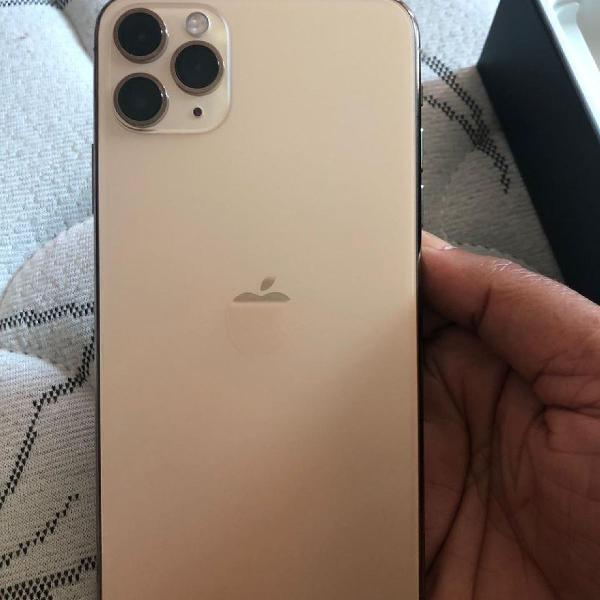 iPhone 11 pro Max Gold 64gb