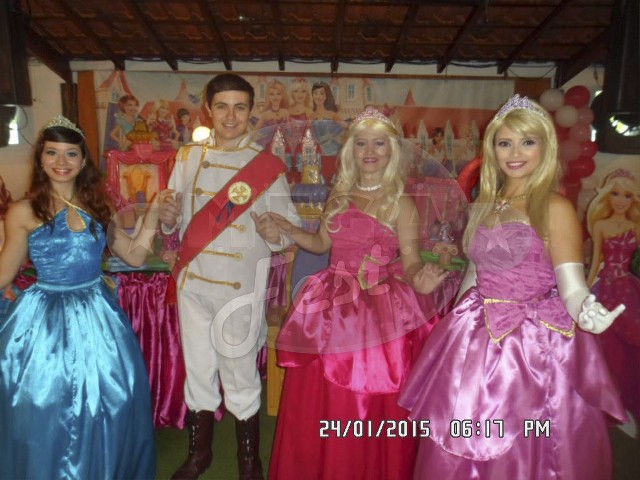 Barbie escola de princesas - animação de festa