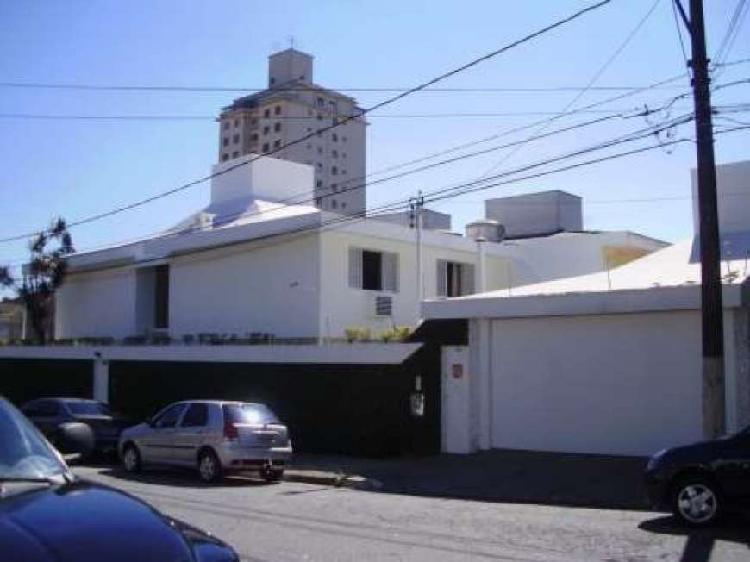 Casa Terrea para venda com 266m², Planalto Paulista - SP.