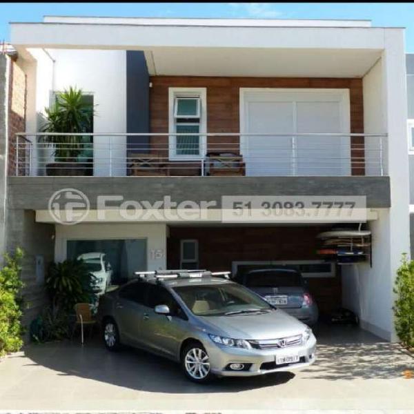 Casa condomínio Jardim Planalto com 3 dormitórios e 3