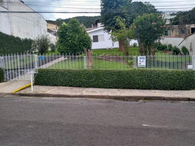 Casa para alugar com 2 dormitórios em Jardim dos estados,