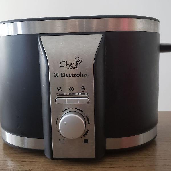 Torradeira Electrolux Chef Toast - Nova