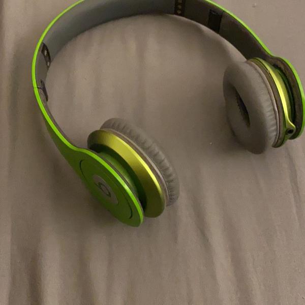 headphone beats solo HD