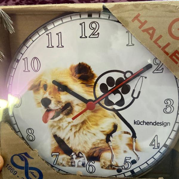 relógio de parede de cachorro