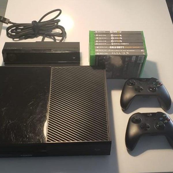 xbox one 500gb + 2 controles + kinect + 9 jogos