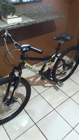 Bicicleta aro 26 (freios a disco)