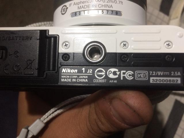 Câmera Nikon 1 j2
