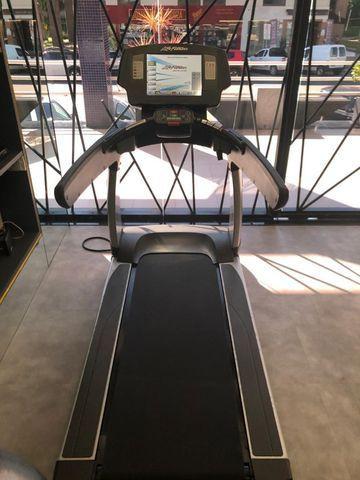 Esteira T95 Life Fitness