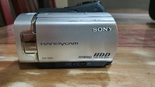 Filmadora Sony Handycam DCR-SR45 - zoom 40x