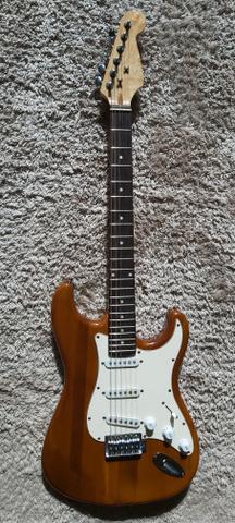 Guitarra Strato Tagima Memphis 1996/9