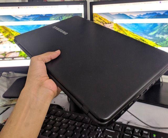 Notebook Samsung Essentials E30 i3 4GB ddr4 1TB(leia