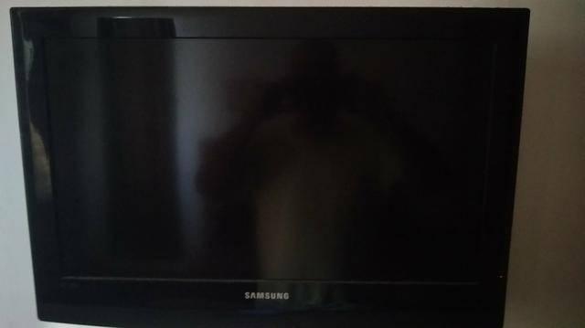 Tv Samsung lcd 26 polegadas funcionando perfeitamente imagem
