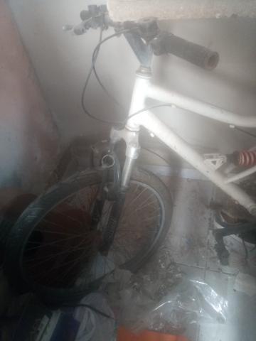 Vendo bicicleta pra consertar