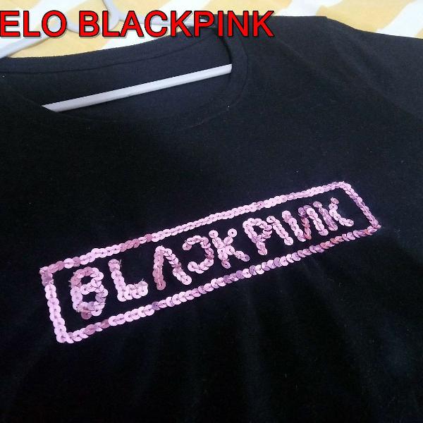 camiseta nova logo blackpink paetes 100% algodão artesanal