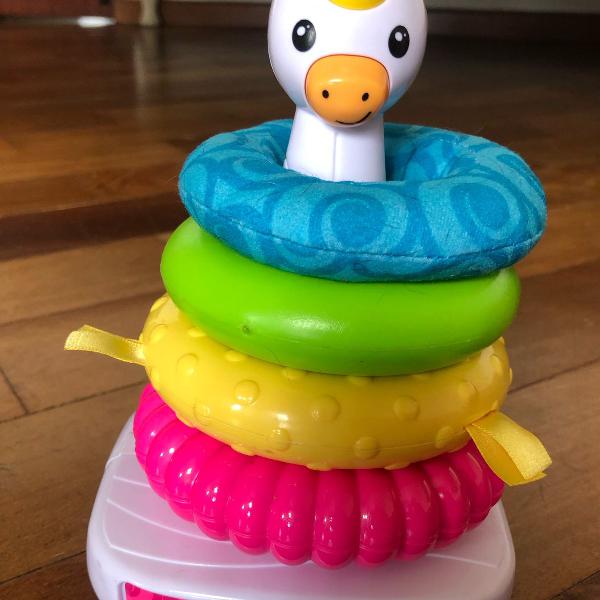 fisher price pirâmide unicórnio mágico