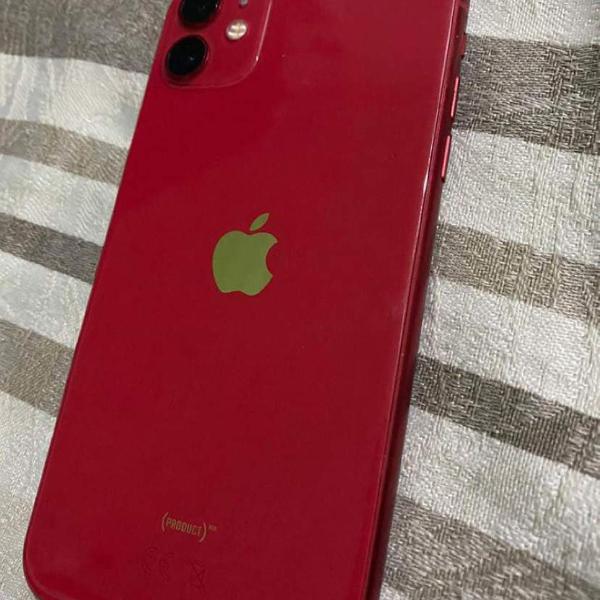 iPhone 11 red 128GB