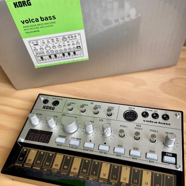 korg volca bass