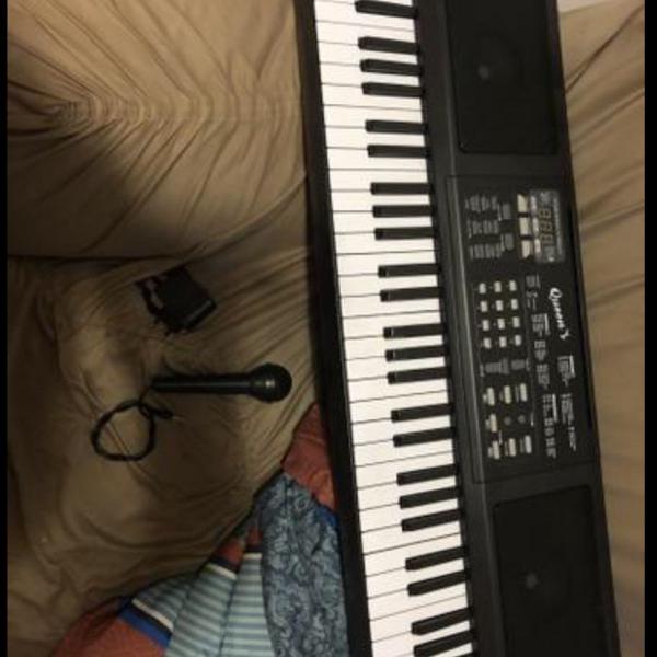 piano queens 61 teclas