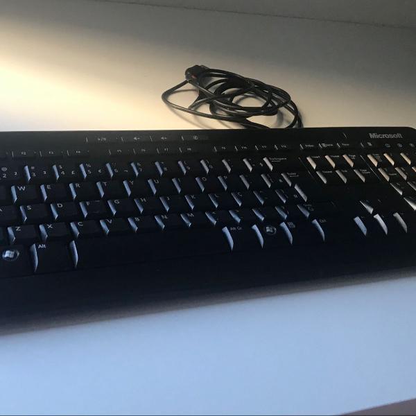 teclado microsoft wired keyboard 600