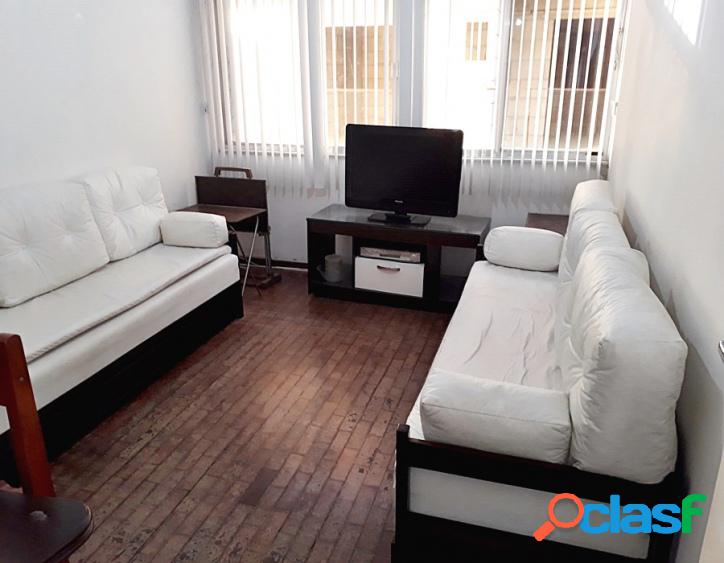 Apartamento quarto e sala na Praia do Forte em Cabo Frio