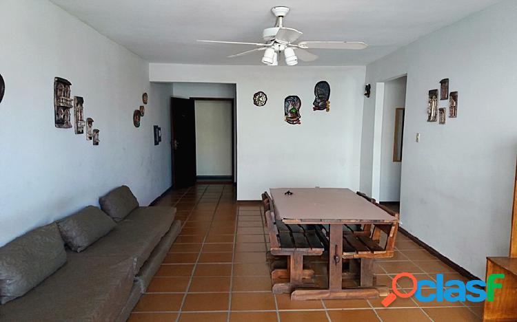 OPORTUNIDADE DE APTO 2 QUARTOS NO BRAGA EM CABO FRIO COM