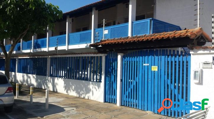 QUARTO E SALA EM CONDOMÍNIO NO PORTINHO - CABO FRIO